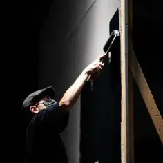 Jak malować farbami Dulux, by uniknąć najczęstszych błędów malarskich