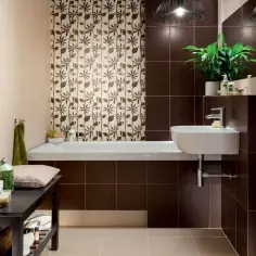 Jakie dodatki wzbogacą beżowo-brązową łazienkę? Inspiracje i pomysły